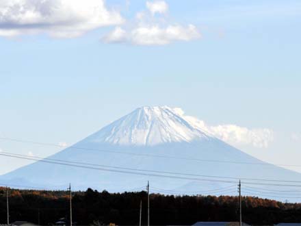 八ヶ岳の秋:富士山