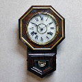 名古屋時計:八角型掛時計